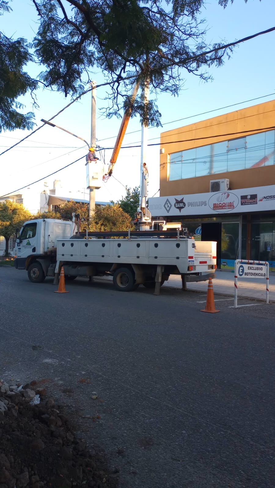 Traslado e incorporación de maquinaria en la etapa de Jacana de 2023.